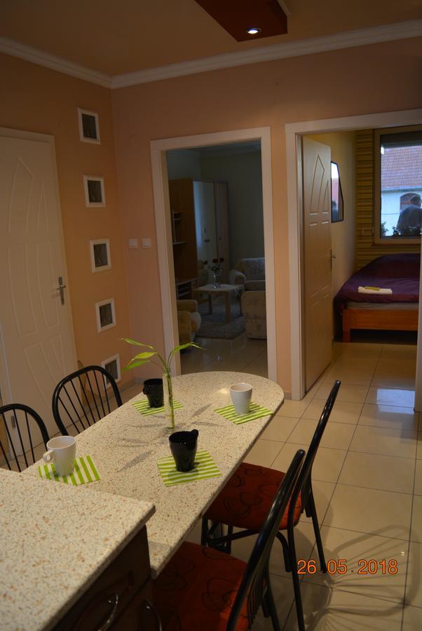 Berettyo Central Apartment Berettyóújfalu Εξωτερικό φωτογραφία